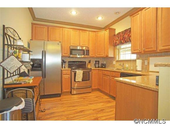 135 Grouse Street - Photo 7