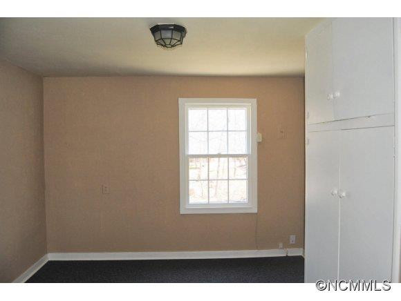 1604 RIDGEWOOD BLVD - Photo 8