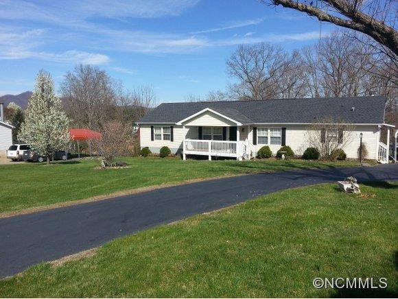 12 English Oaks Drive