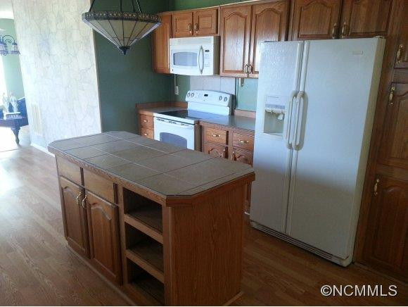 12 English Oaks Drive - Photo 3