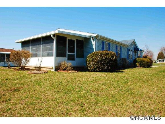 304 Riverwind Drive - Photo 2