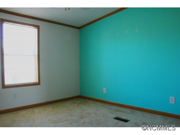 304 Riverwind Drive - Photo 14