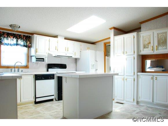304 Riverwind Drive - Photo 6
