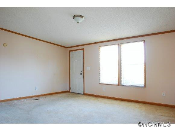 304 Riverwind Drive - Photo 10