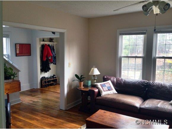 49 Laurel Loop - Photo 4