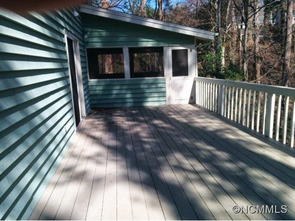 1 Lornelle Place - Photo 17