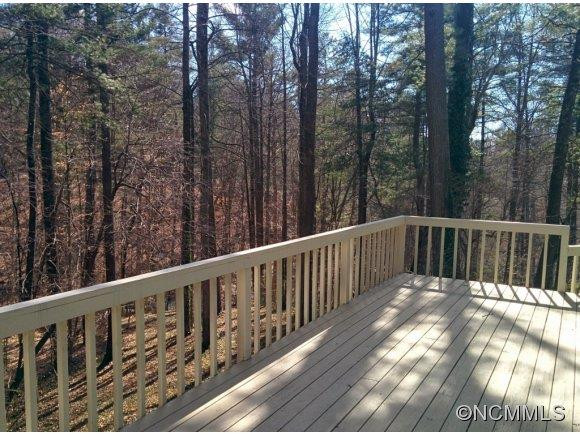 1 Lornelle Place - Photo 18