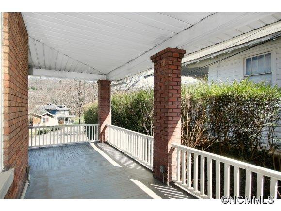 75 Madison Ave - Photo 3