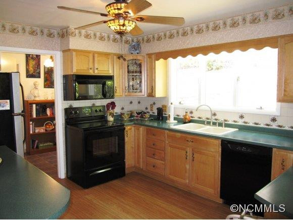 720 Upper Glady Fork Road - Photo 4