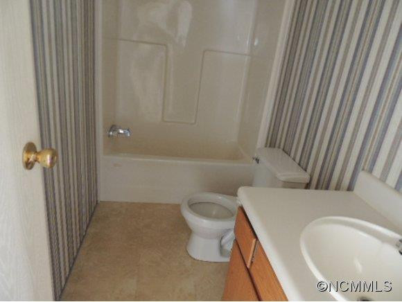 240 Andy Drive - Photo 6