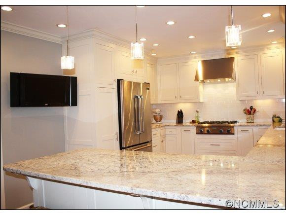 115 Windsor Road - Photo 9