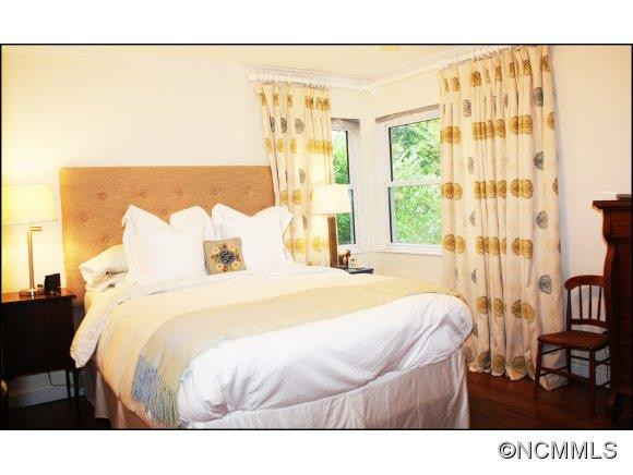 115 Windsor Road - Photo 10