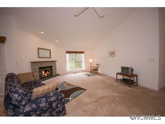 2673 MIDDLETON CIRCLE - Photo 4
