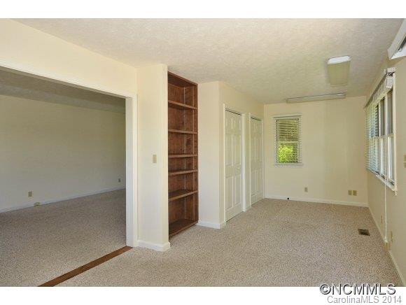 238 Sweetwater Road - Photo 12