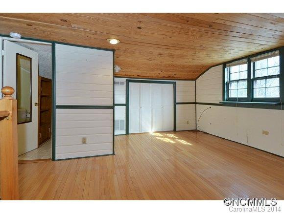 238 Sweetwater Road - Photo 18