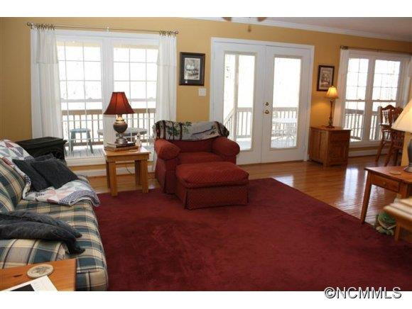 177 Staghorn Drive - Photo 3