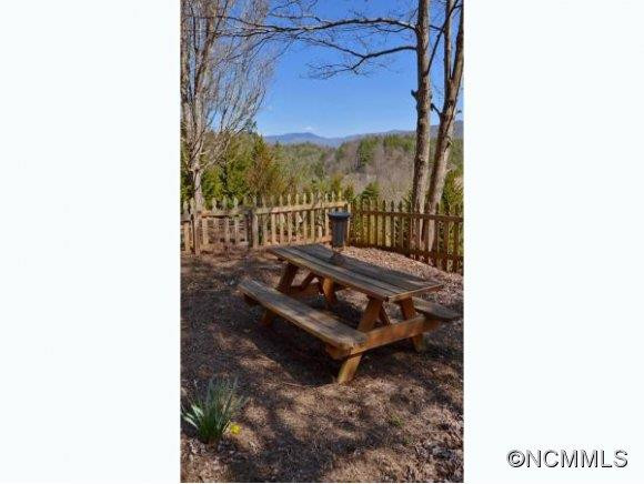 292 IVY HILL RD - Photo 13