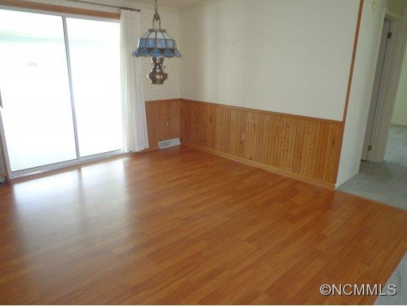 10 N Frederick Lane - Photo 5