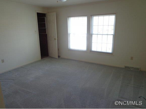 10 N Frederick Lane - Photo 7