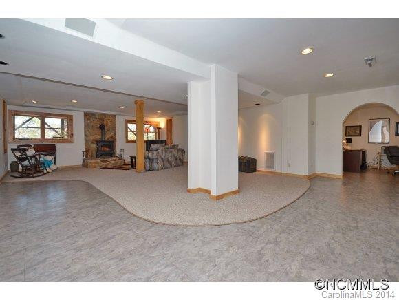 198 Forest Brook Rd - Photo 12