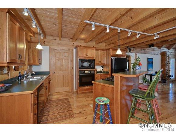 198 Forest Brook Rd - Photo 3