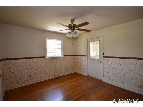 2214 Harden Circle - Photo 5
