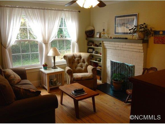 64 Greenlee Street - Photo 3