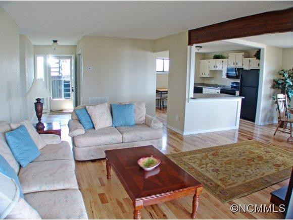 216 Tinequa Drive - Photo 2