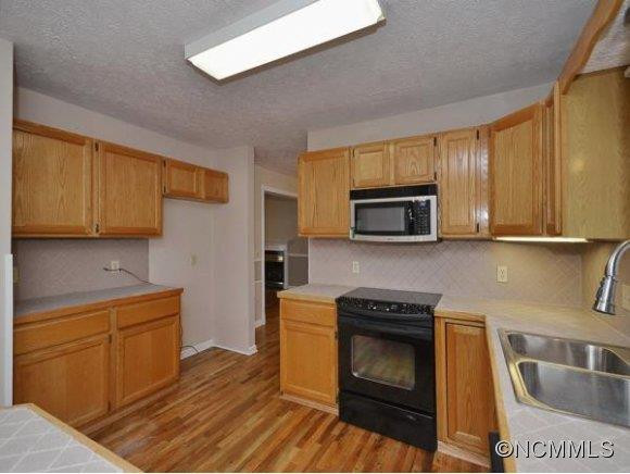 23 SURREY RUN - Photo 8