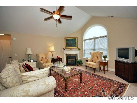 86 Mountain Meadow Circle - Photo 5