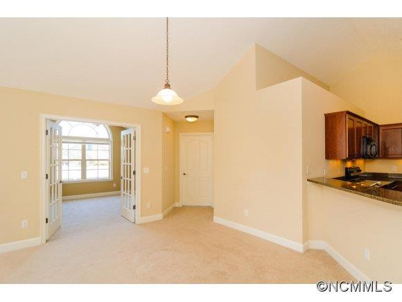 86 Mountain Meadow Circle - Photo 6