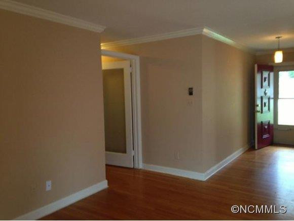 299 KIMBERLY AVENUE - Photo 5