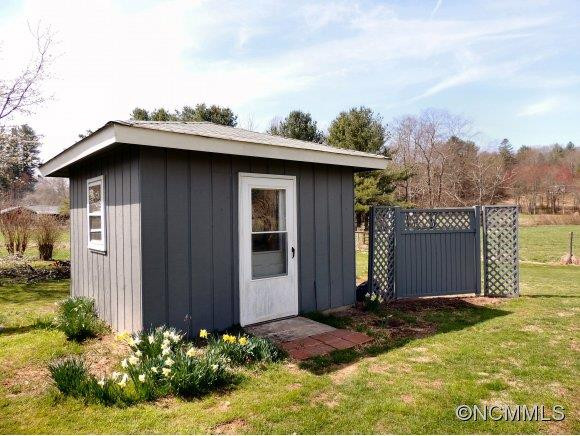 661 Etowah School Road - Photo 15