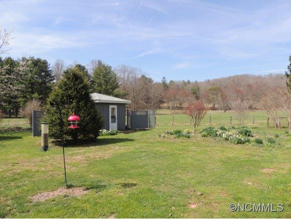661 Etowah School Road - Photo 16