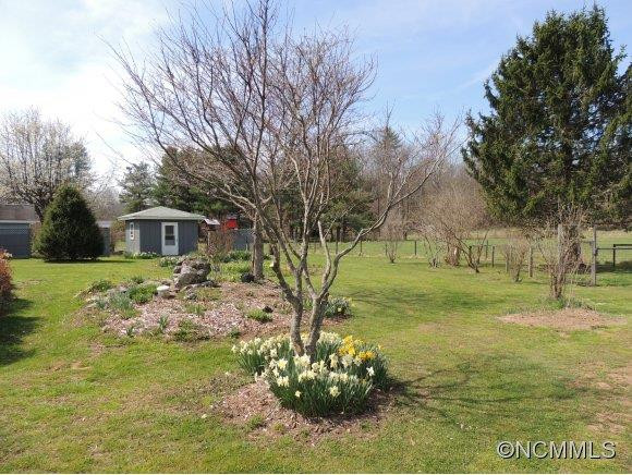 661 Etowah School Road - Photo 18