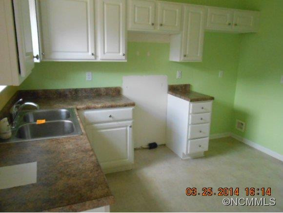 40 Manderley Way - Photo 3