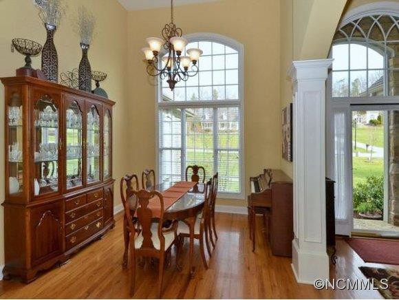 22 BAINBRIDGE COURT - Photo 5