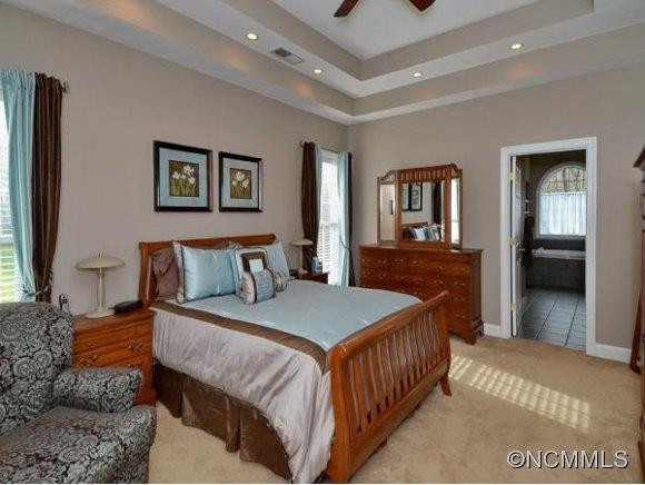 22 BAINBRIDGE COURT - Photo 9