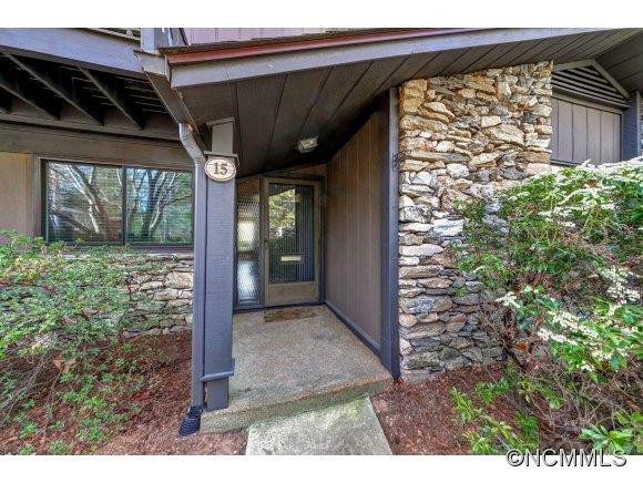 82 Laurelwood Circle, Unit 15 - Photo 3