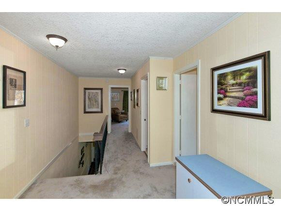 82 Laurelwood Circle, Unit 15 - Photo 21