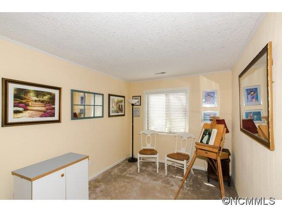 82 Laurelwood Circle, Unit 15 - Photo 22
