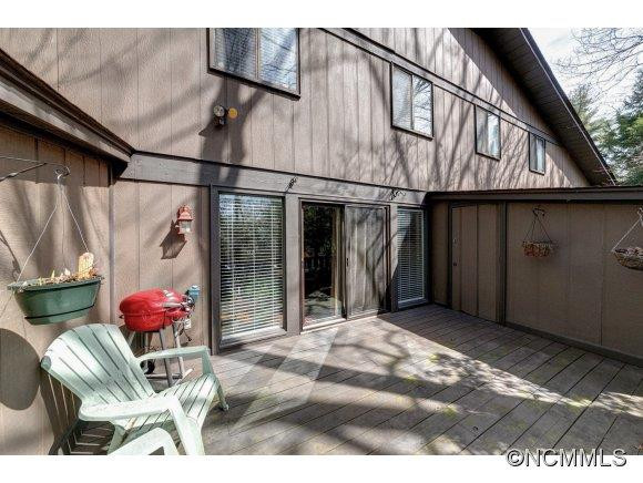 82 Laurelwood Circle, Unit 15 - Photo 23