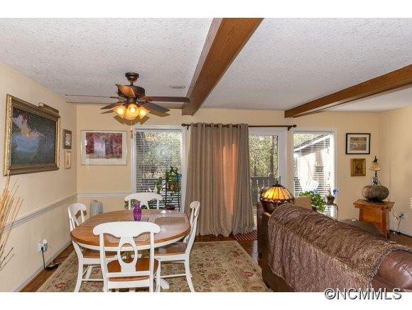 82 Laurelwood Circle, Unit 15 - Photo 6