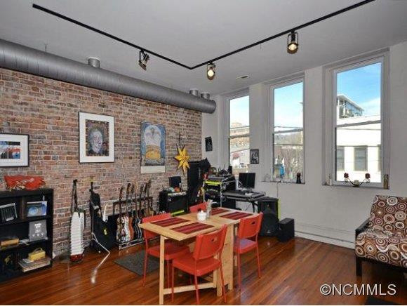 57-B Broadway Street - Photo 3