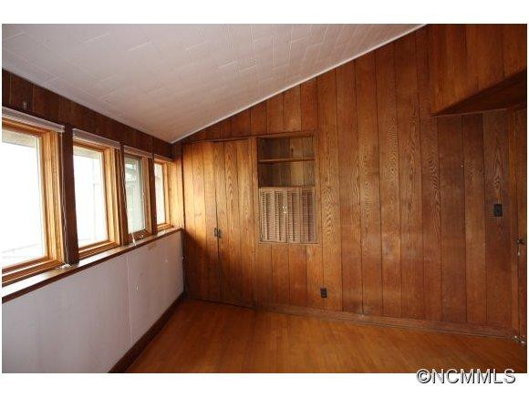 260 Country Club Heights Rd. - Photo 11