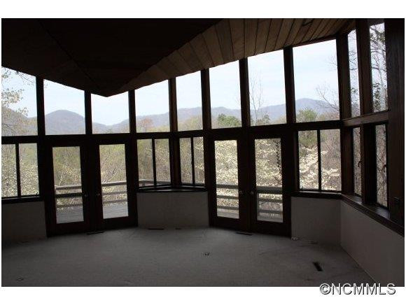 260 Country Club Heights Rd. - Photo 4