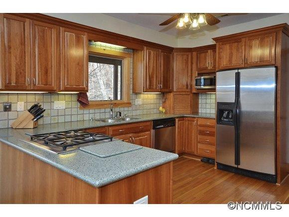 42 Ridgehaven Drive - Photo 7