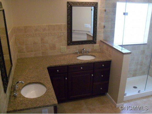 7 Sandon Circle - Photo 7