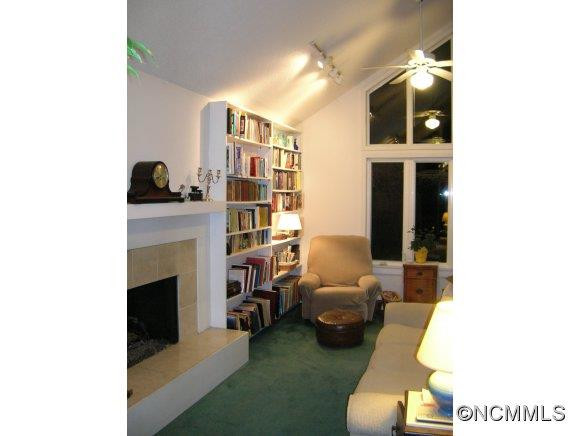 48 White Rose Lane - Photo 8