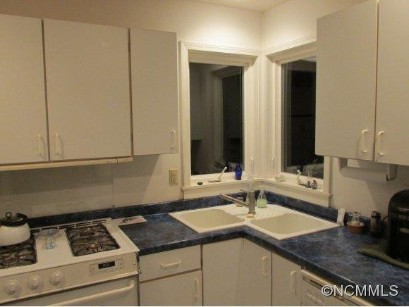 48 White Rose Lane - Photo 10
